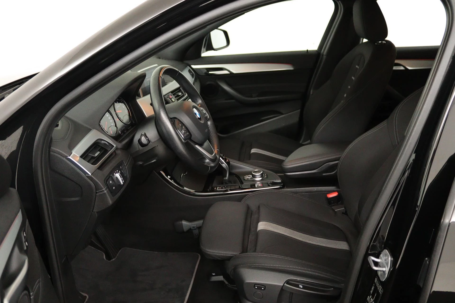 Hoofdafbeelding BMW X2