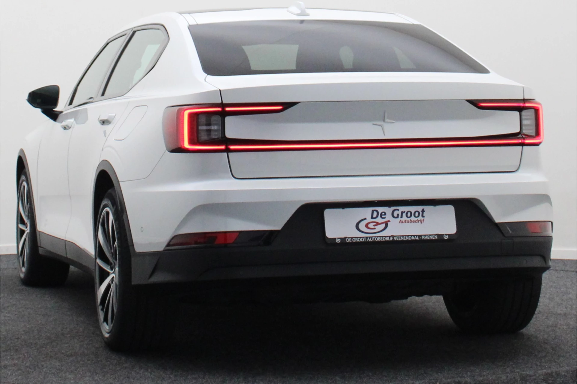 Hoofdafbeelding Polestar 2