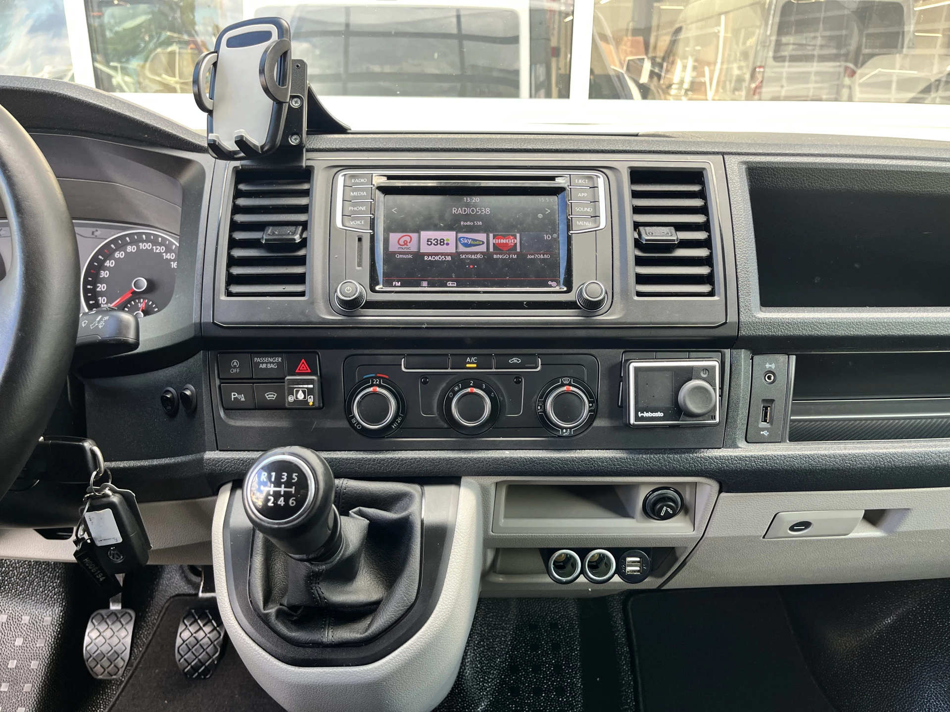 Hoofdafbeelding Volkswagen Transporter