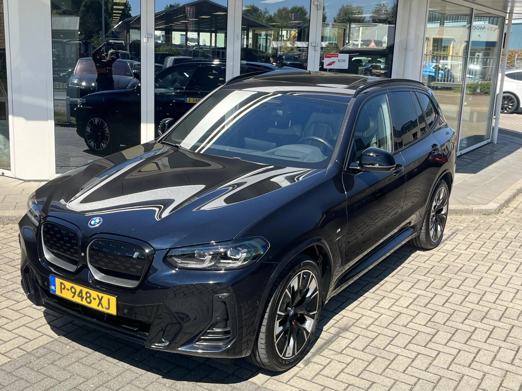 Hoofdafbeelding BMW iX3