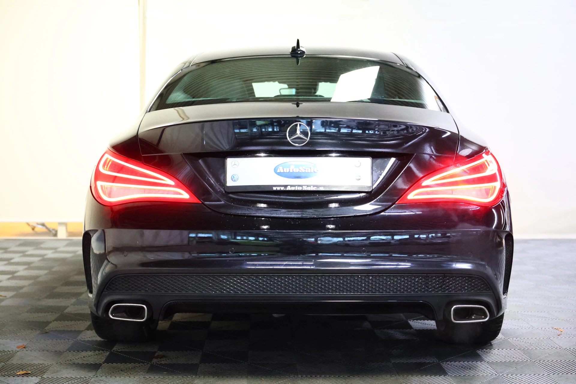 Hoofdafbeelding Mercedes-Benz CLA