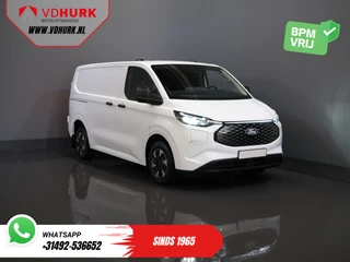 Hoofdafbeelding Ford E-Transit Custom Ford E-Transit Custom 320 Trend 65 kWh 328 km WLTP LED/ Snellader/ Standkachel/ Stoelverw./ Carplay/ Climate/ Camera/ PDC/ Cruise