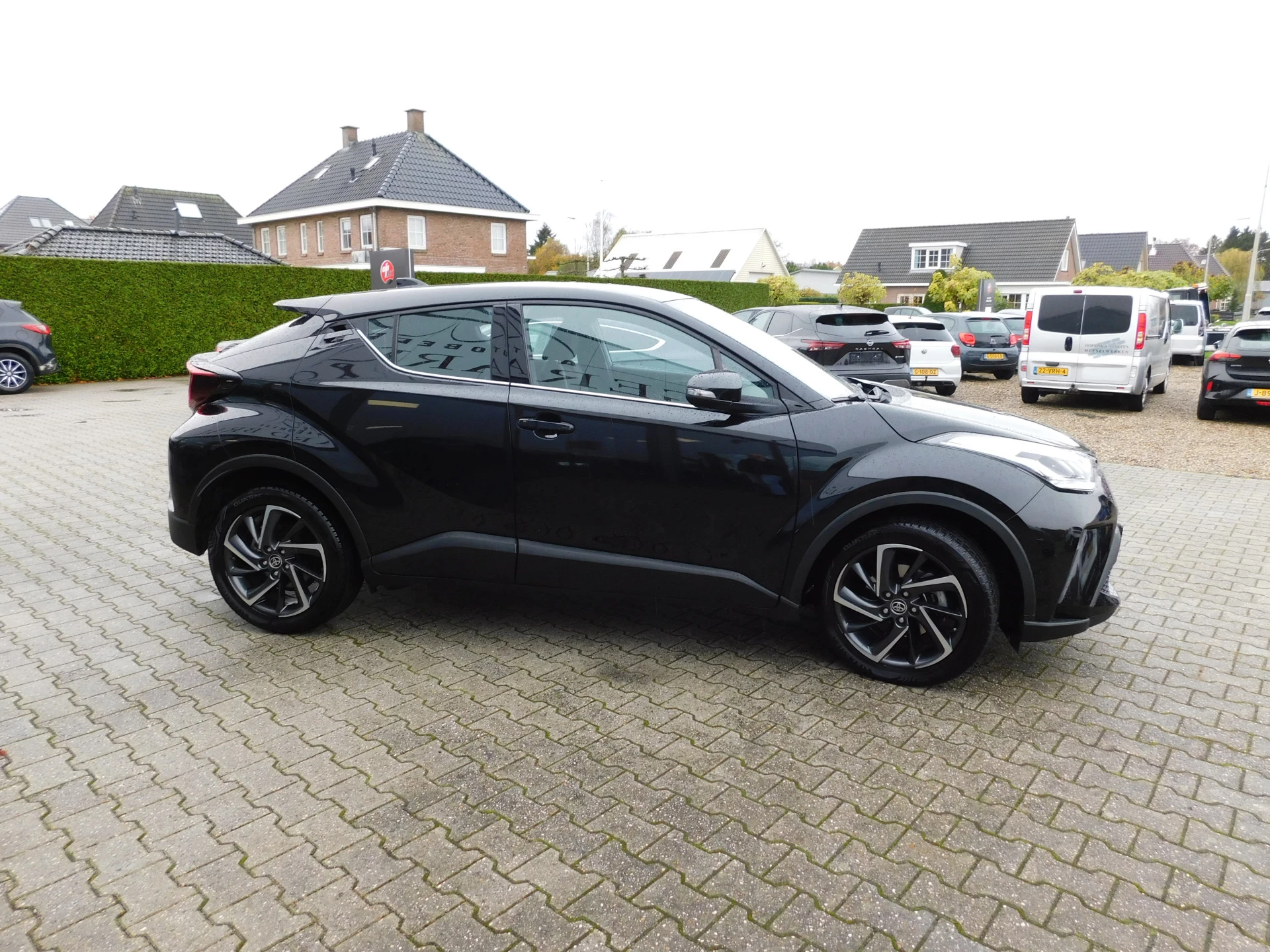 Hoofdafbeelding Toyota C-HR