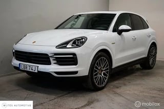 Porsche Cayenne 3.0 S E-Hybrid ​​​​​​​Platinum Edition, pano