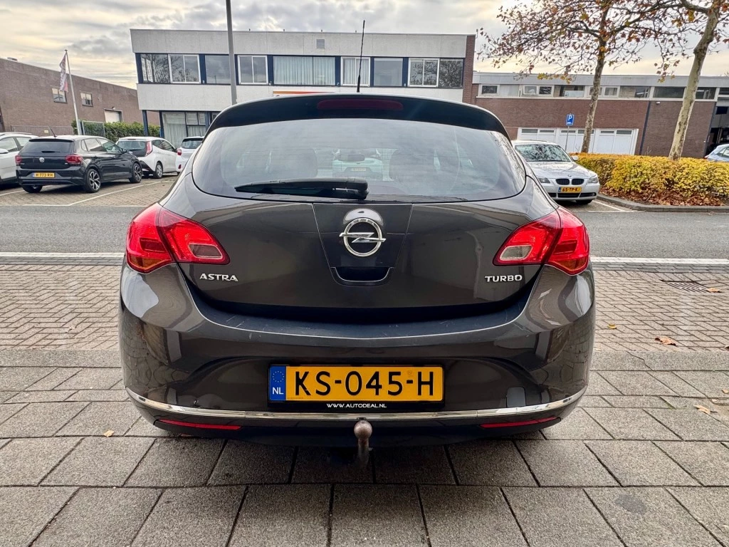 Hoofdafbeelding Opel Astra