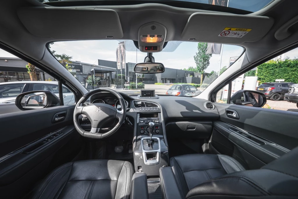 Hoofdafbeelding Peugeot 5008