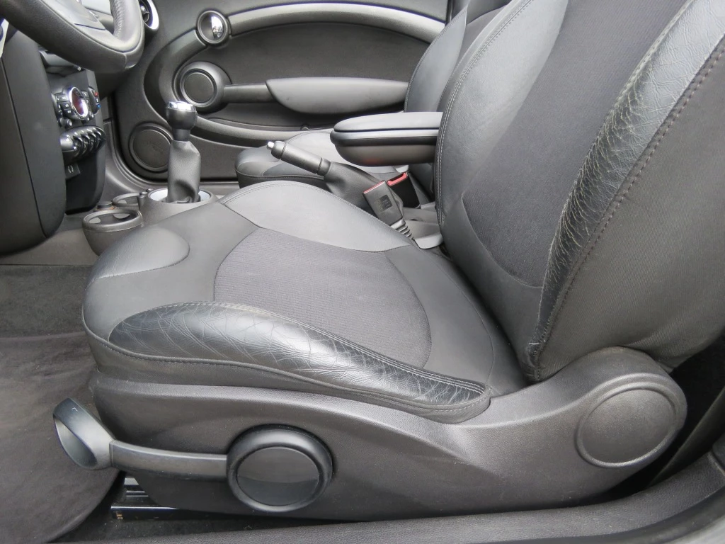 Hoofdafbeelding MINI Cooper Cabrio