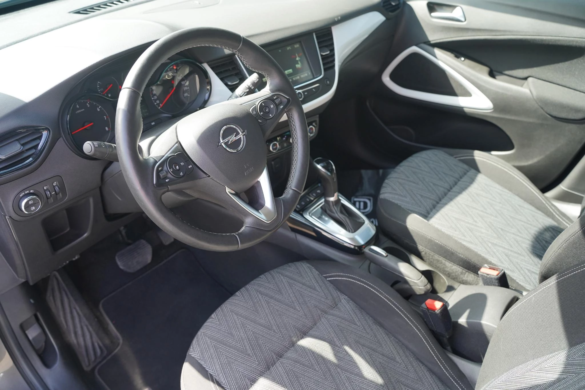 Hoofdafbeelding Opel Crossland X