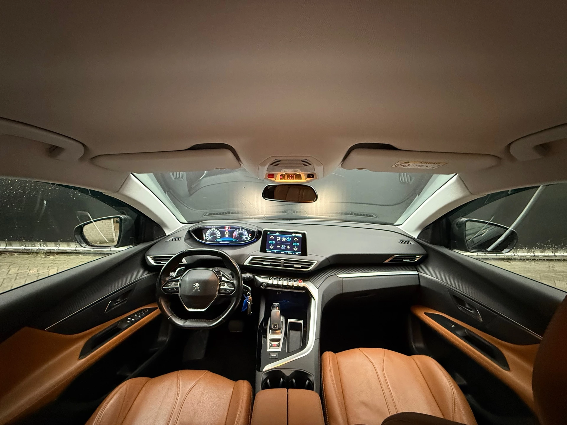 Hoofdafbeelding Peugeot 5008