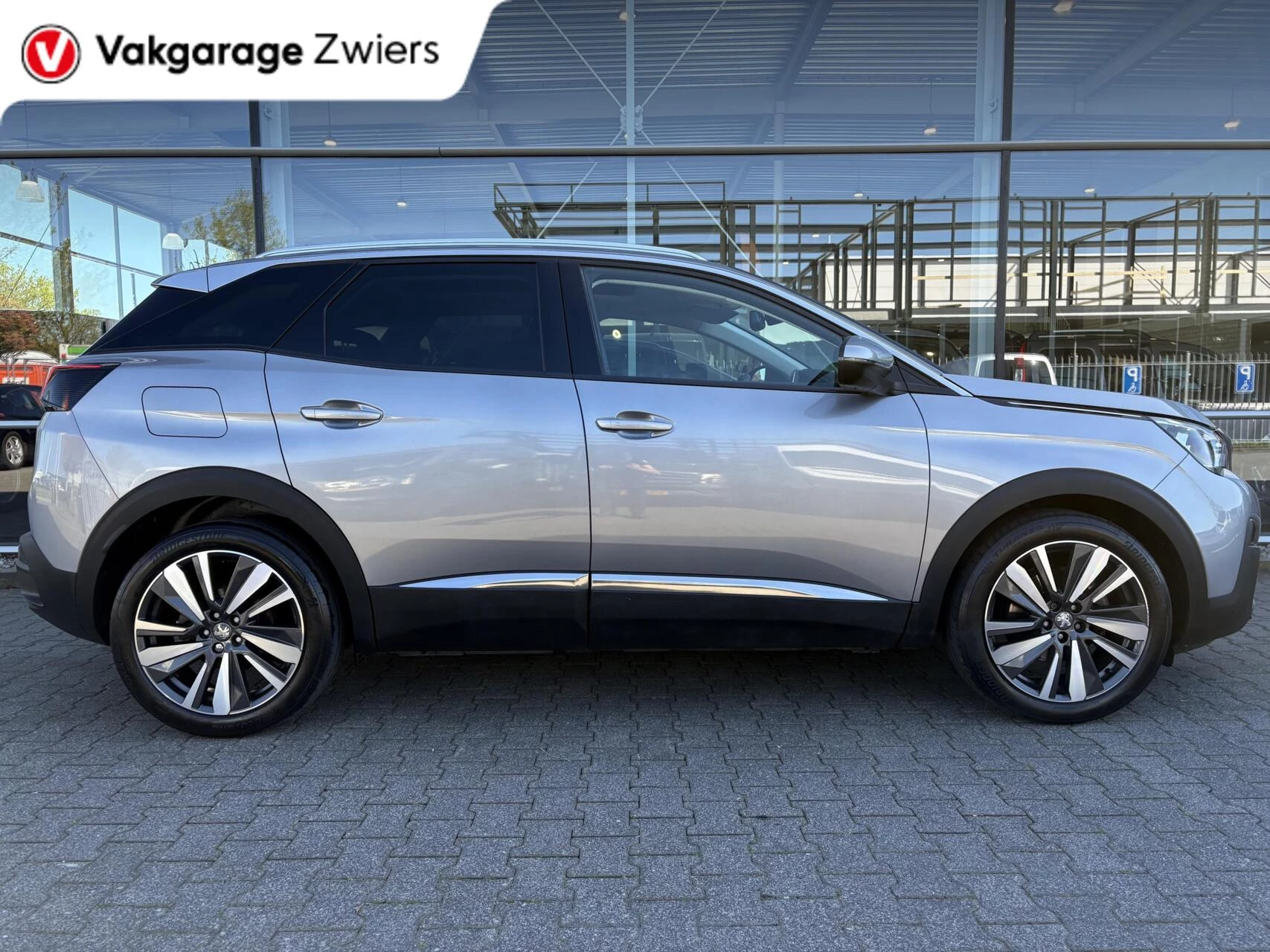 Hoofdafbeelding Peugeot 3008