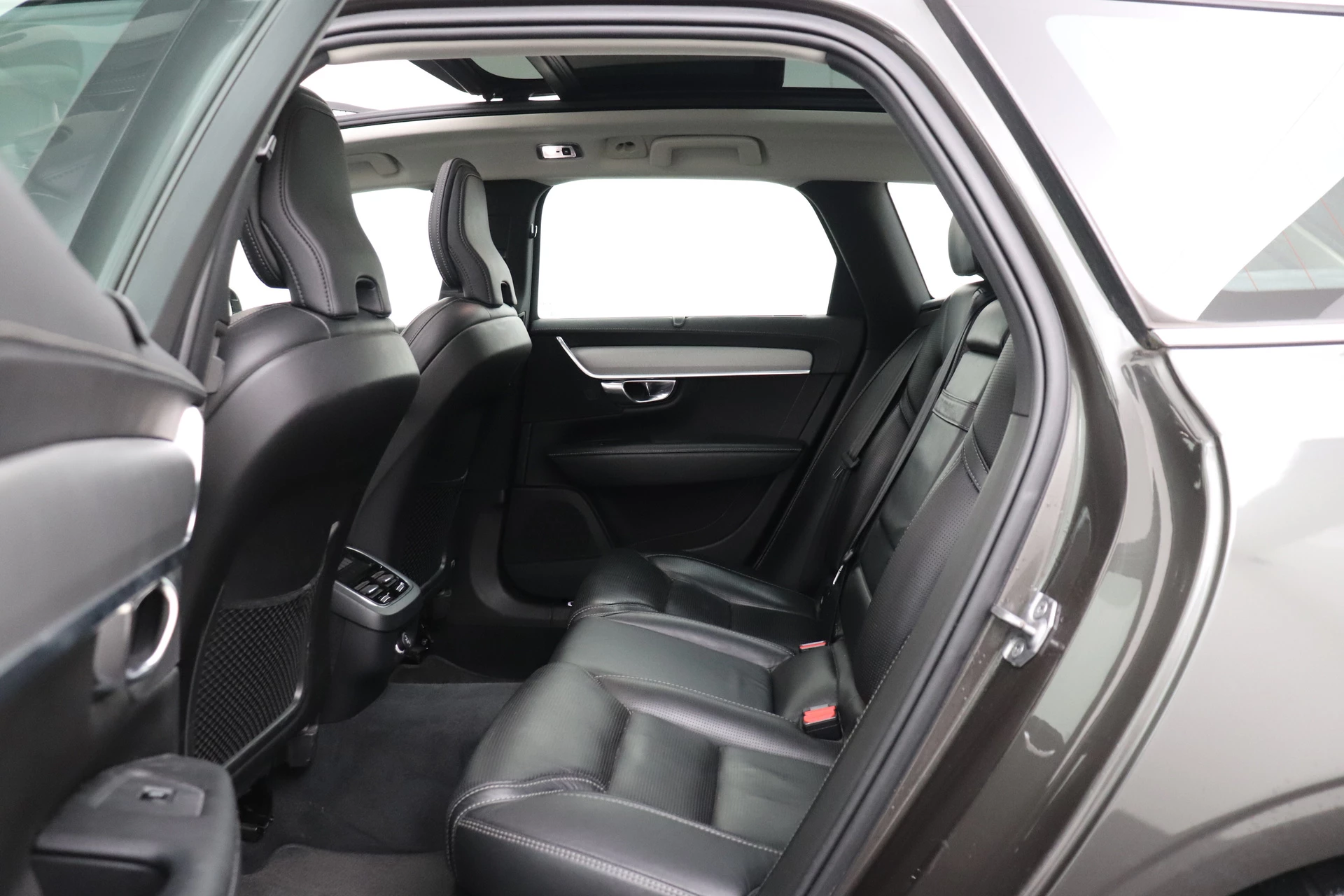 Hoofdafbeelding Volvo V90