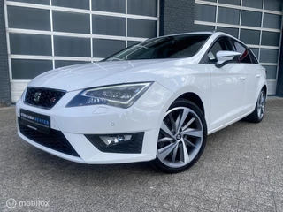 Hoofdafbeelding SEAT Leon Seat Leon ST 1.8 TSI FR Camera/Carplay//Nav/Pano/Pdc/Xenon