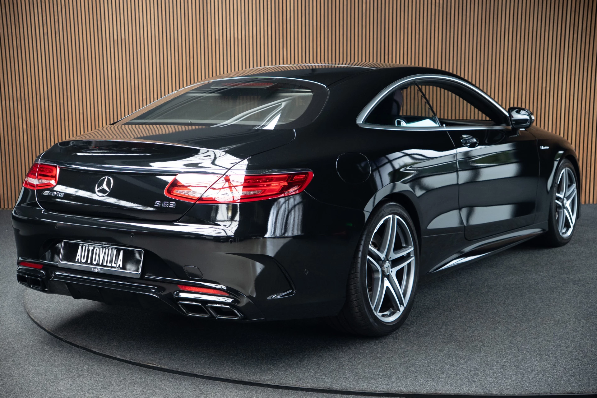 Hoofdafbeelding Mercedes-Benz S-Klasse