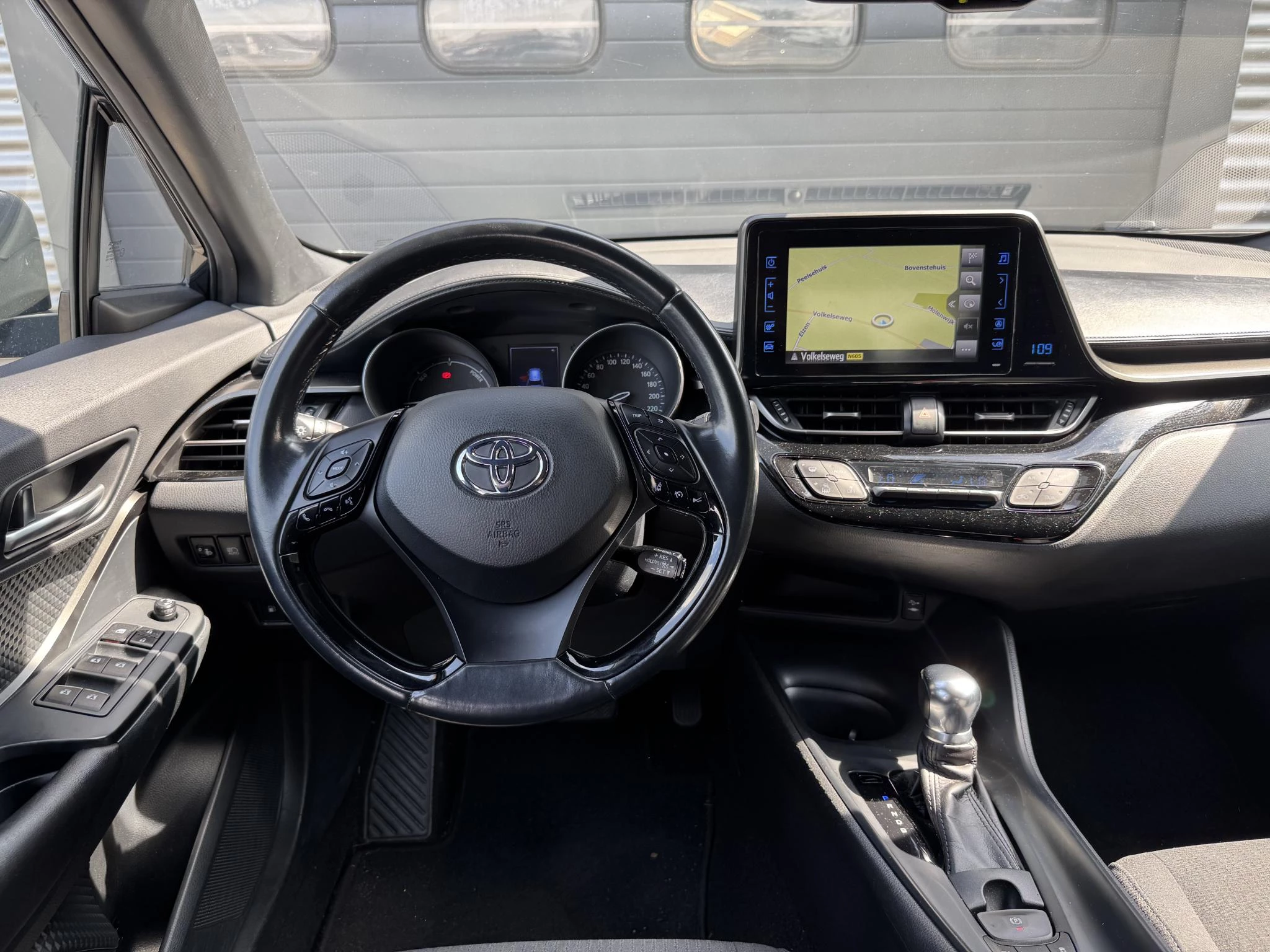 Hoofdafbeelding Toyota C-HR