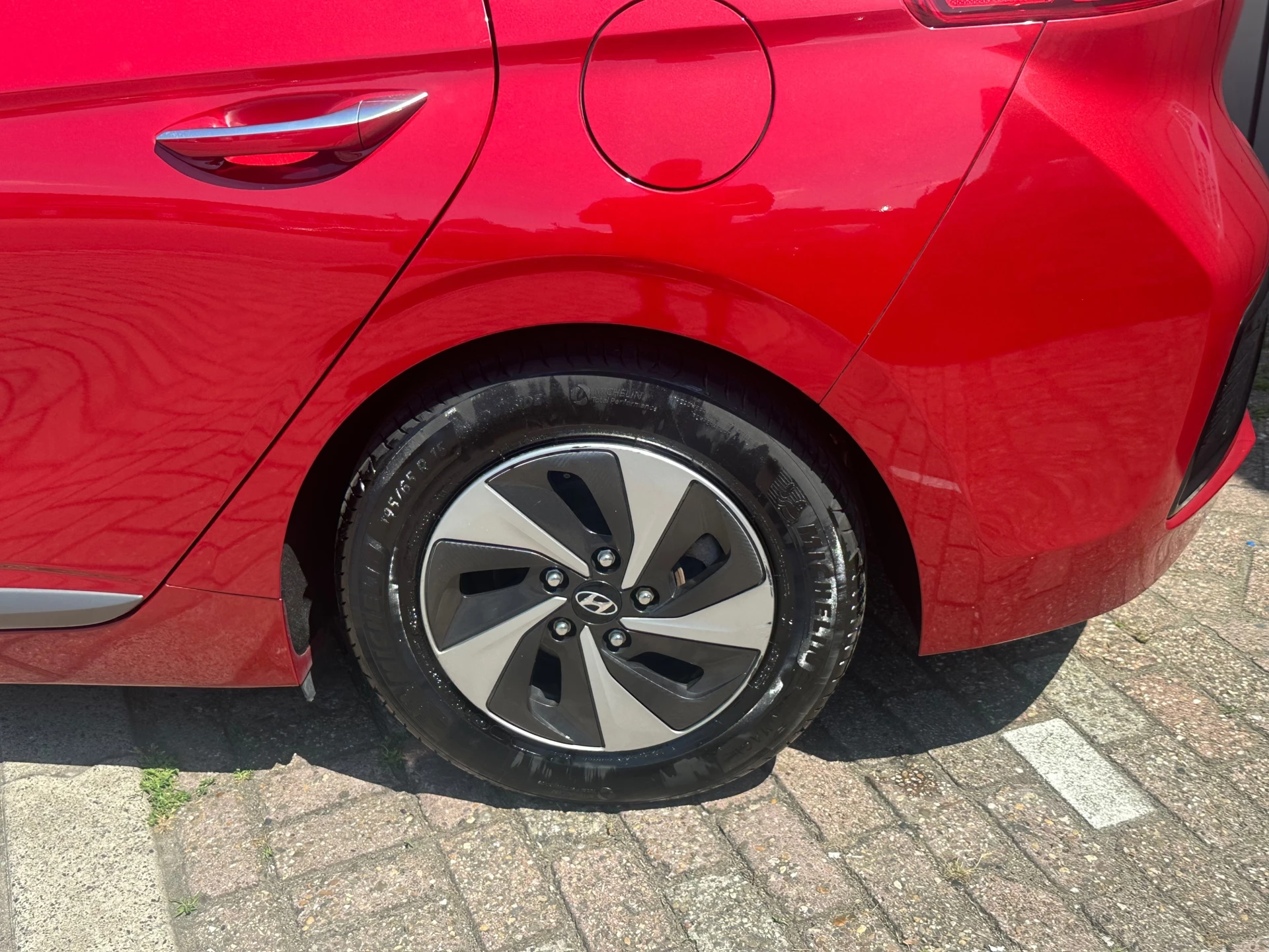 Hoofdafbeelding Hyundai IONIQ