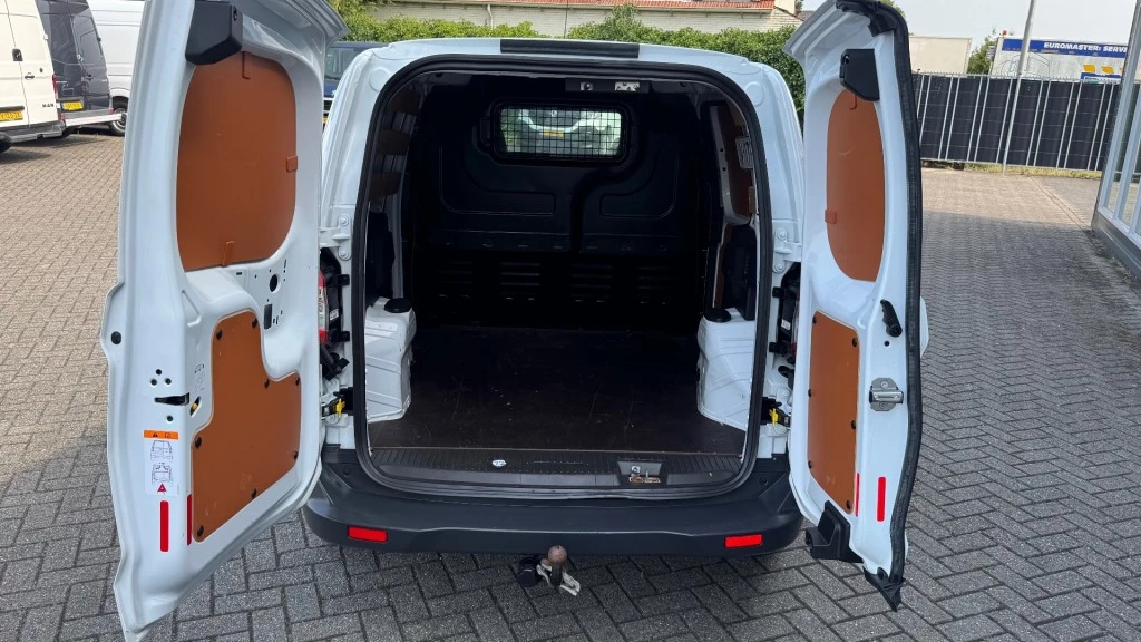 Hoofdafbeelding Ford Transit Courier