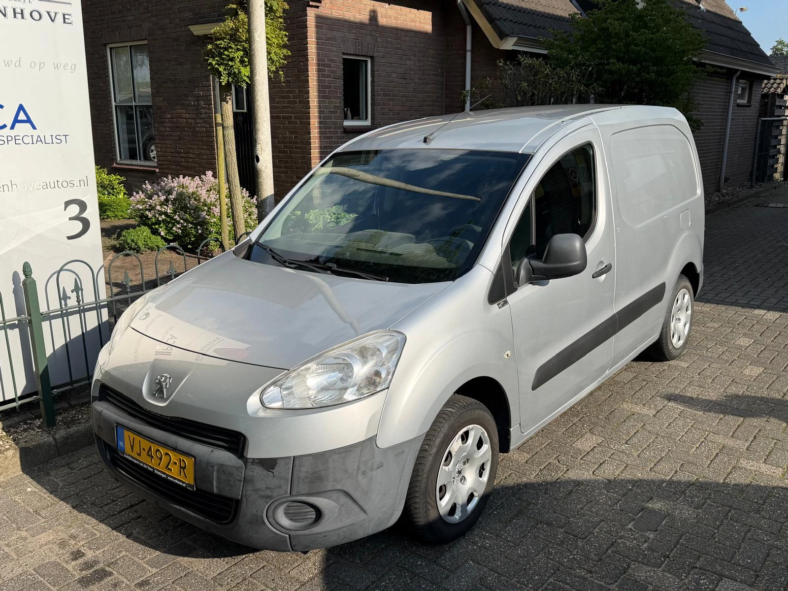 Hoofdafbeelding Peugeot Partner