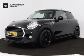 Hoofdafbeelding MINI Cooper Mini Mini 1.5 Cooper Business (NAVIGATIE, CRUISE, PARKEERSENSOREN, STUURBEDIENING)