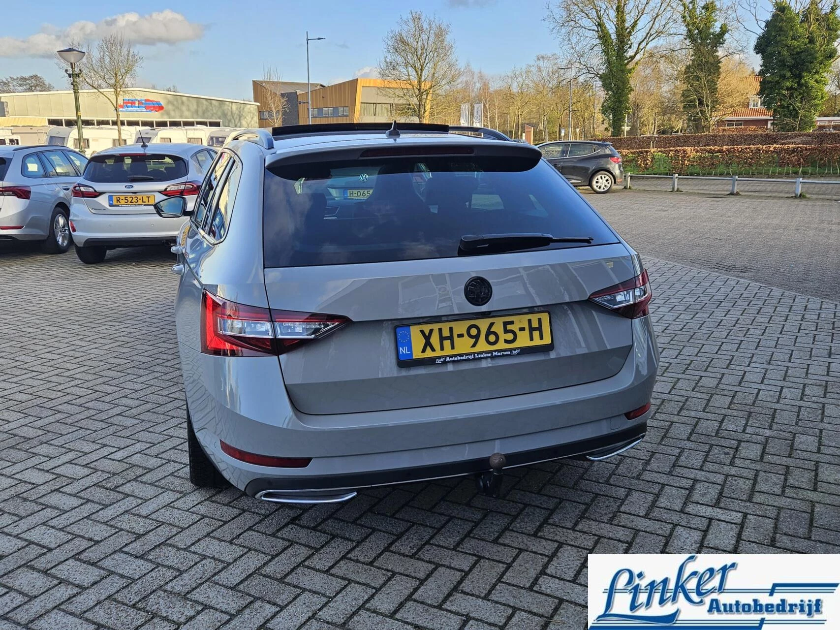 Hoofdafbeelding Škoda Superb