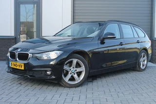 BMW 3-serie Touring 318i Luxury