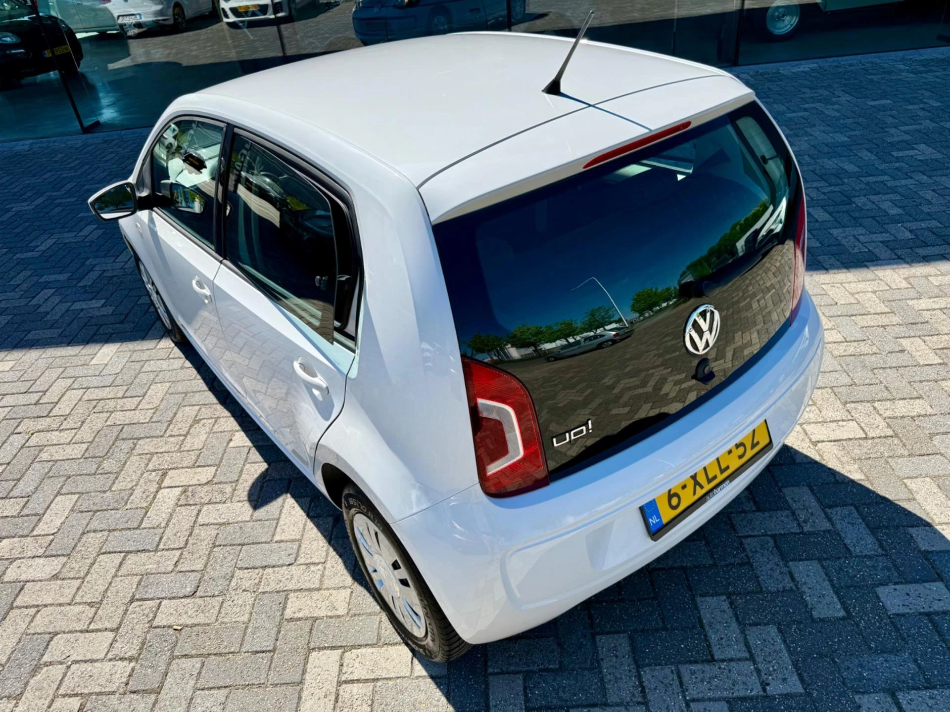 Hoofdafbeelding Volkswagen up!