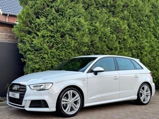 Audi A3 Sportback 35 TFSI CoD 3x S-Line Edition CarPlay Camera