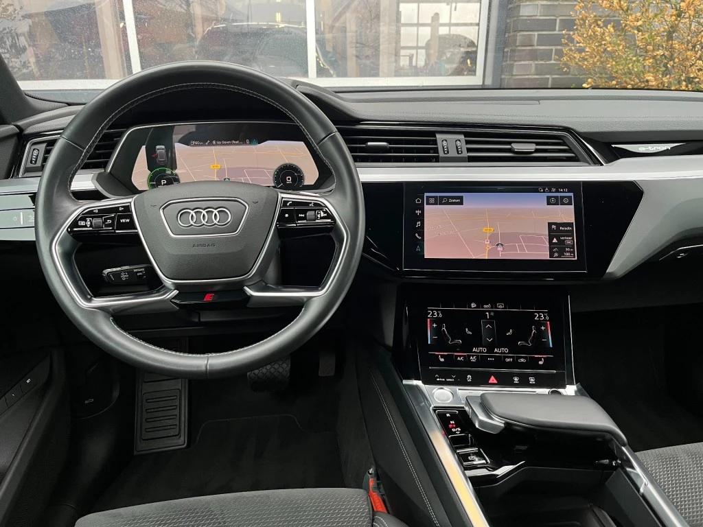 Hoofdafbeelding Audi e-tron