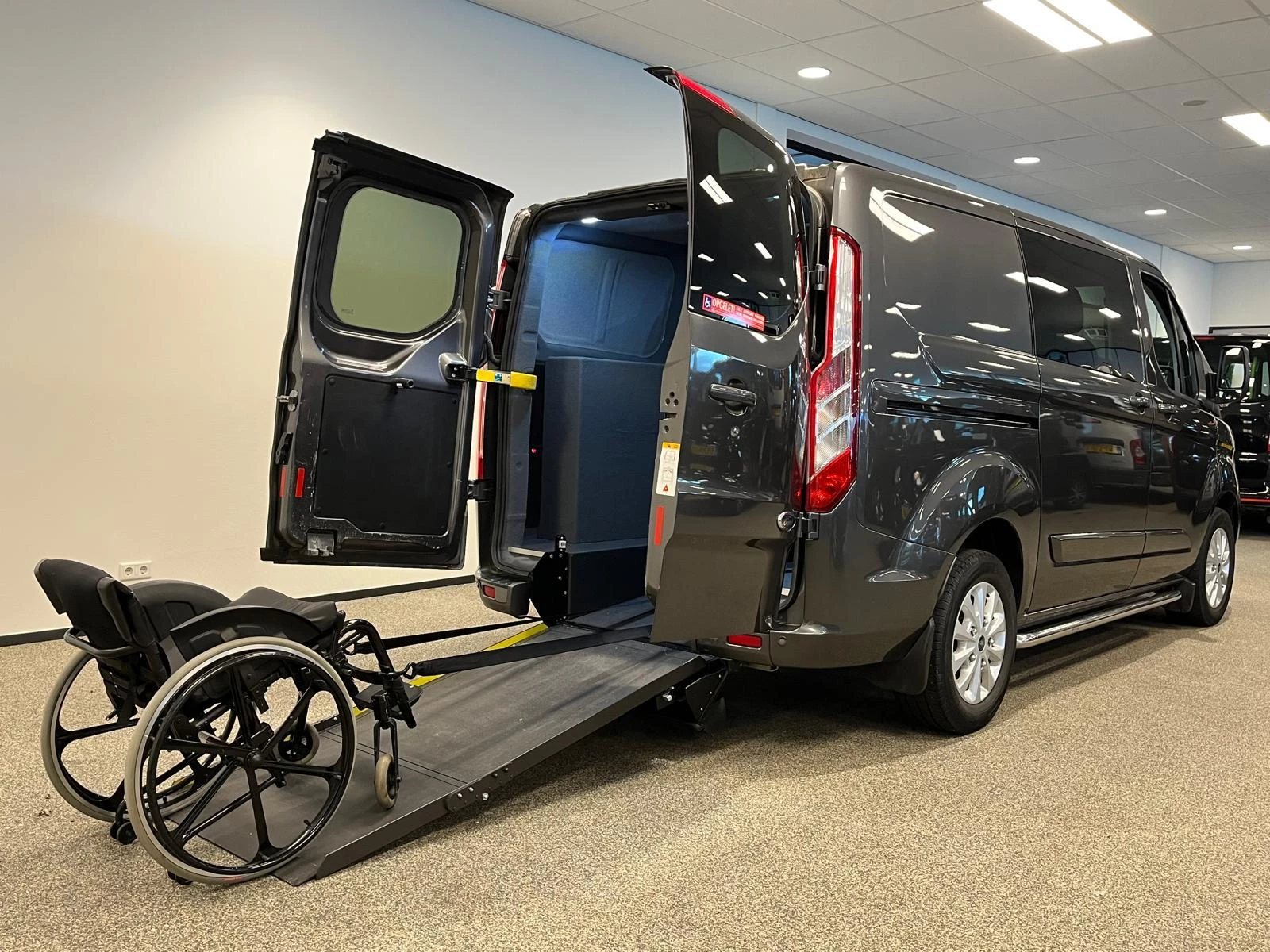 Hoofdafbeelding Ford Transit Custom