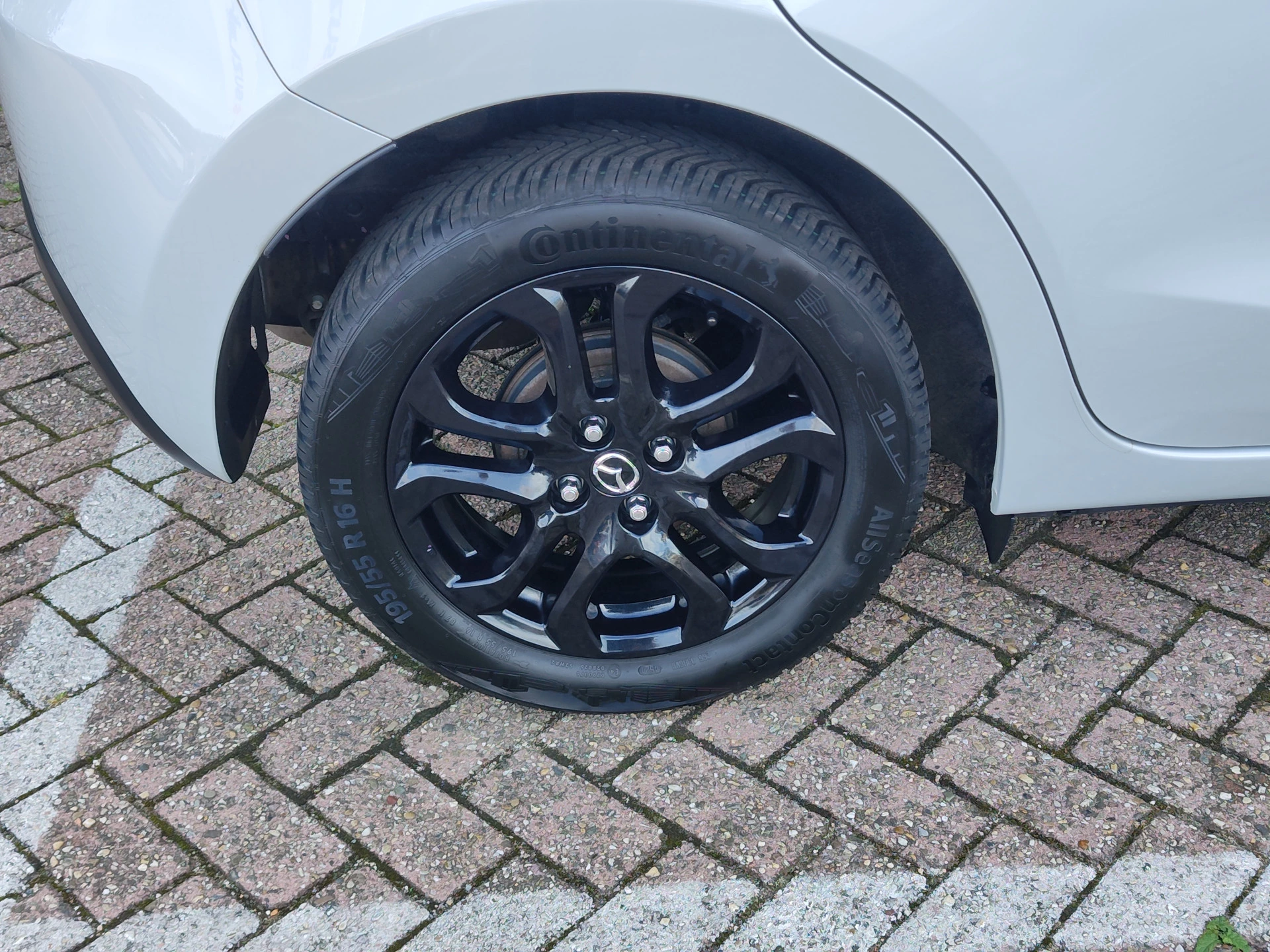 Hoofdafbeelding Mazda 2