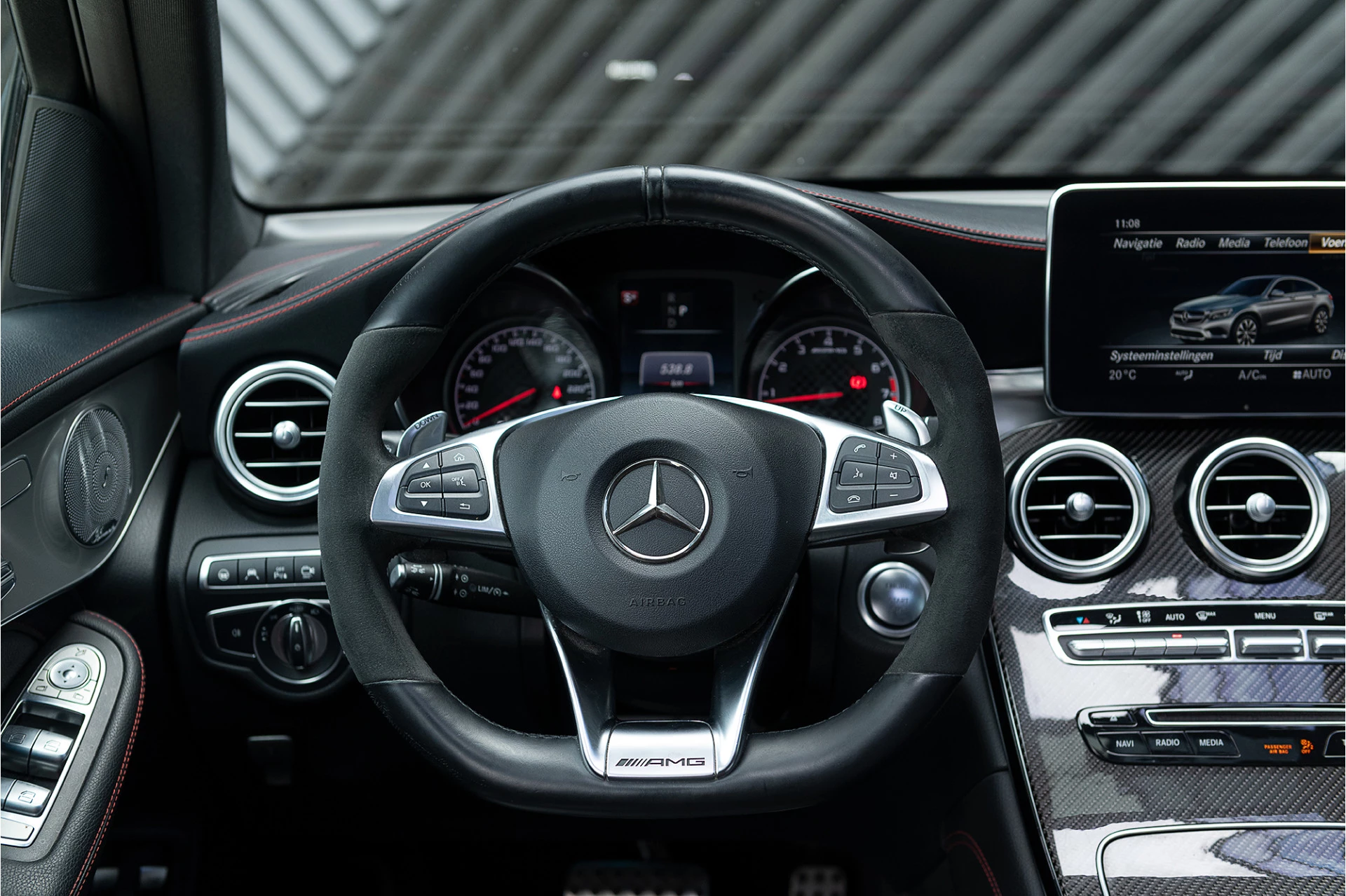 Hoofdafbeelding Mercedes-Benz GLC