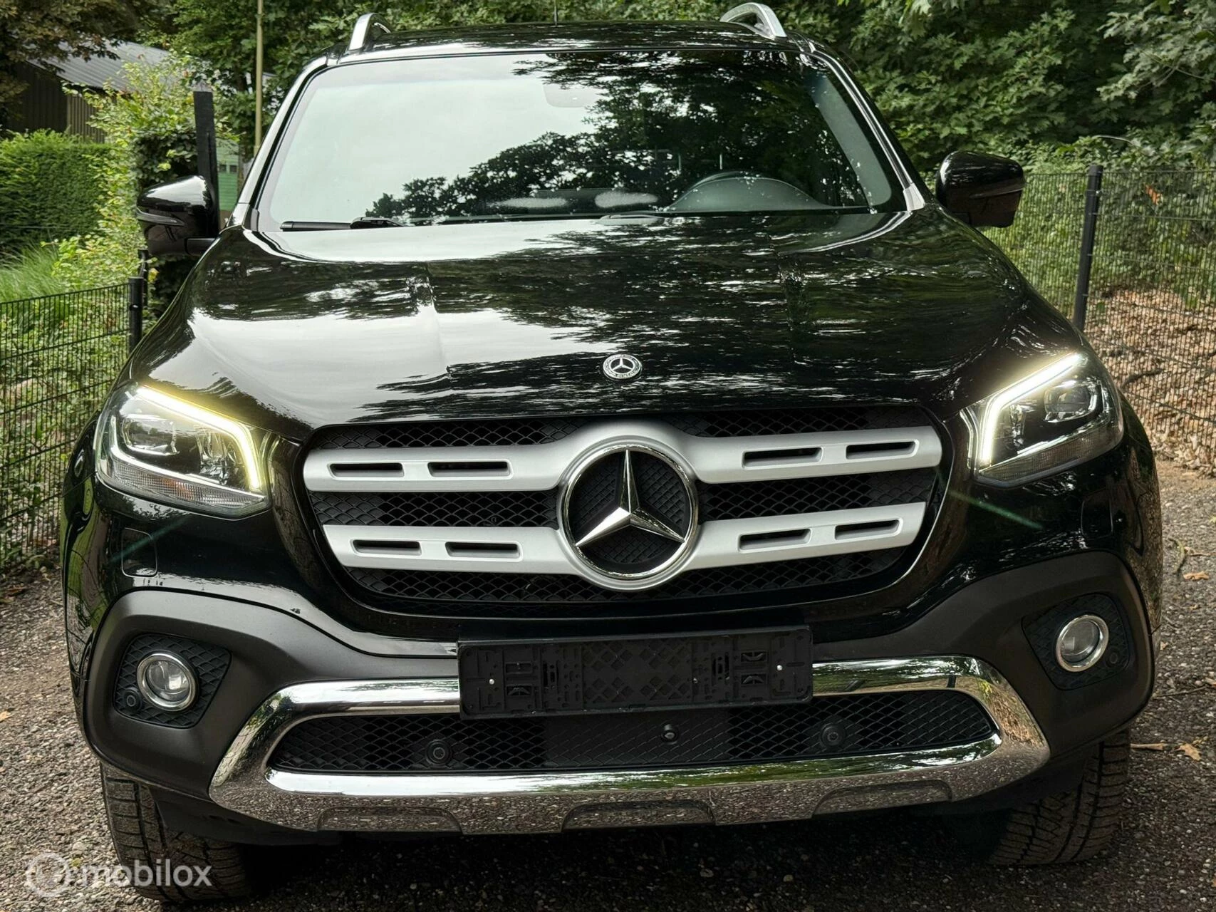 Hoofdafbeelding Mercedes-Benz X-Klasse