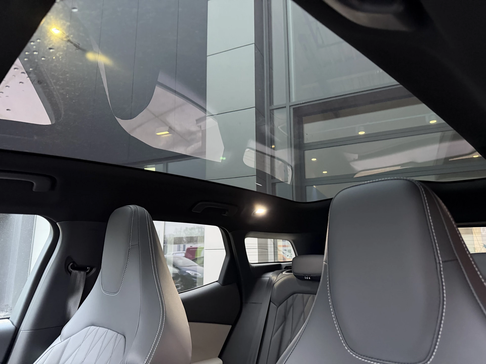 Hoofdafbeelding Ford Explorer