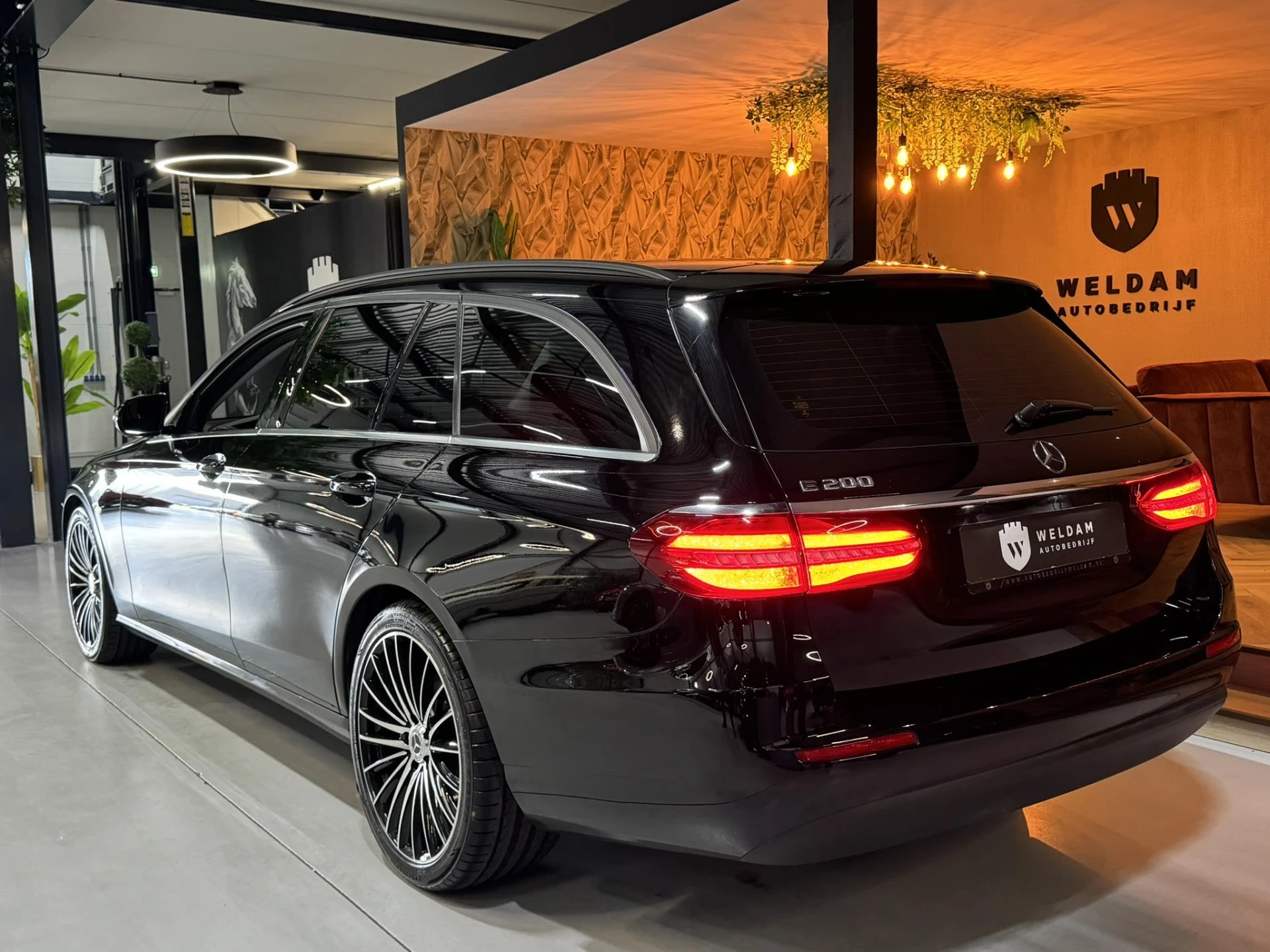 Hoofdafbeelding Mercedes-Benz E-Klasse