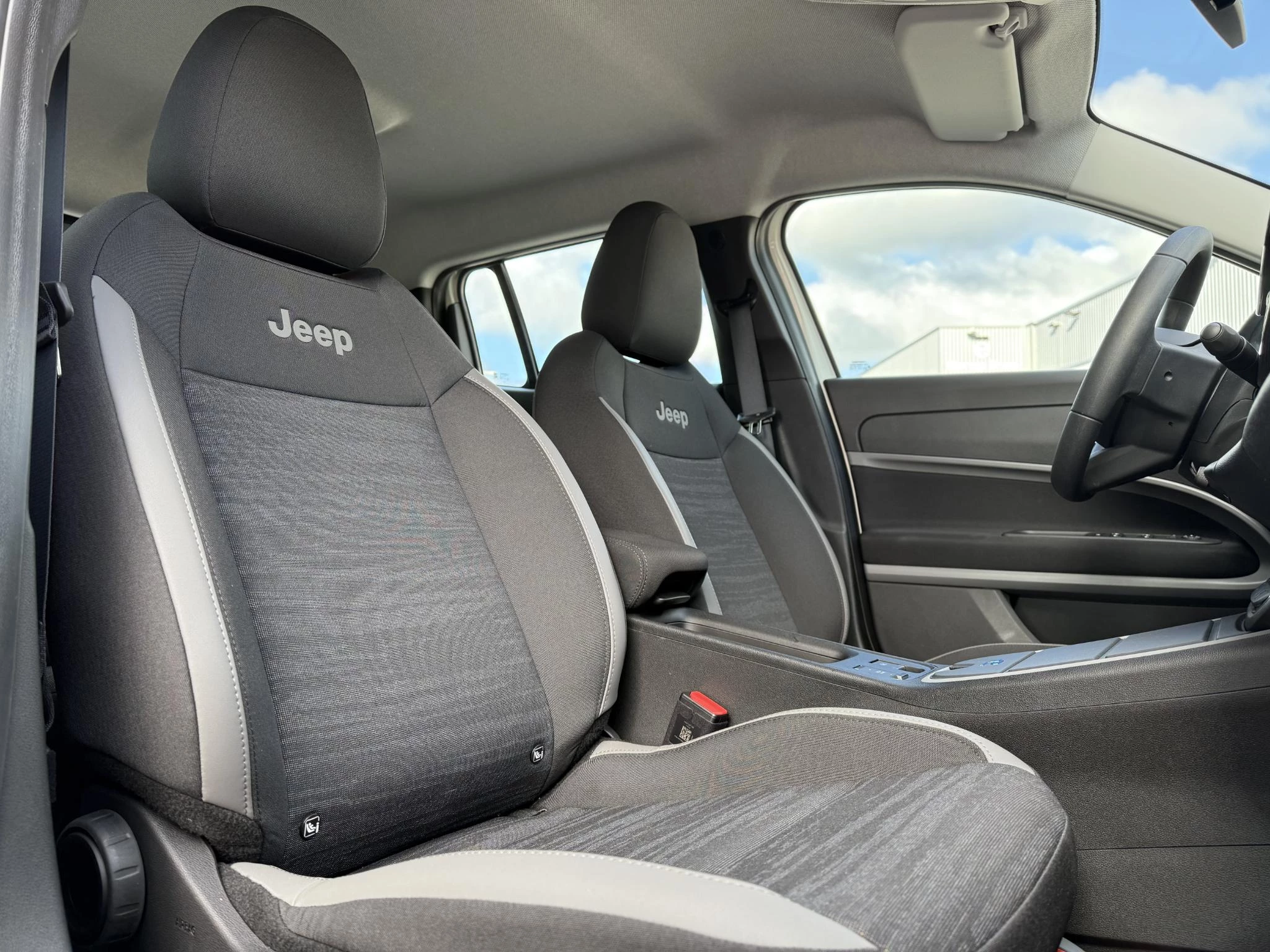 Hoofdafbeelding Jeep Avenger