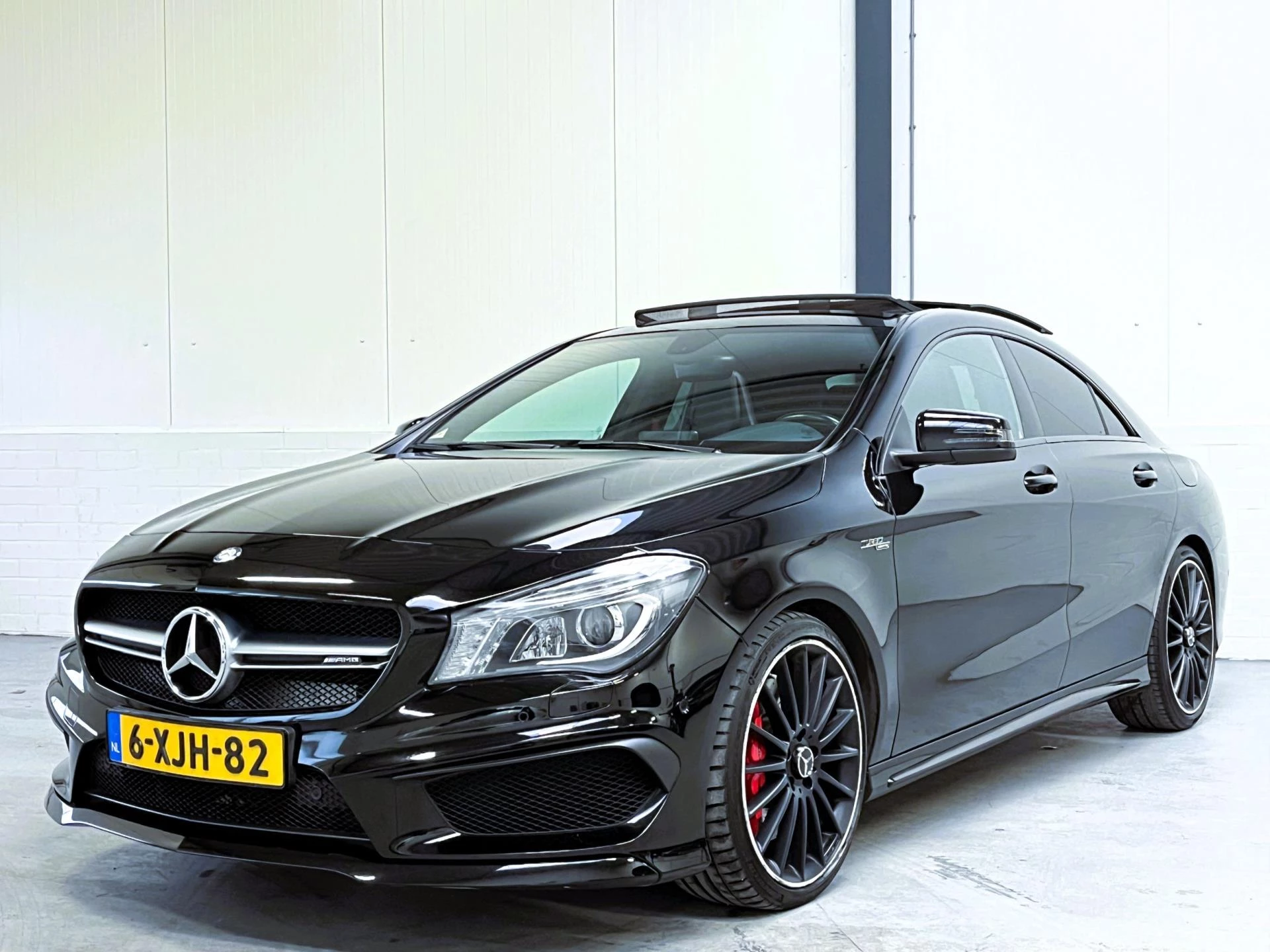 Hoofdafbeelding Mercedes-Benz CLA