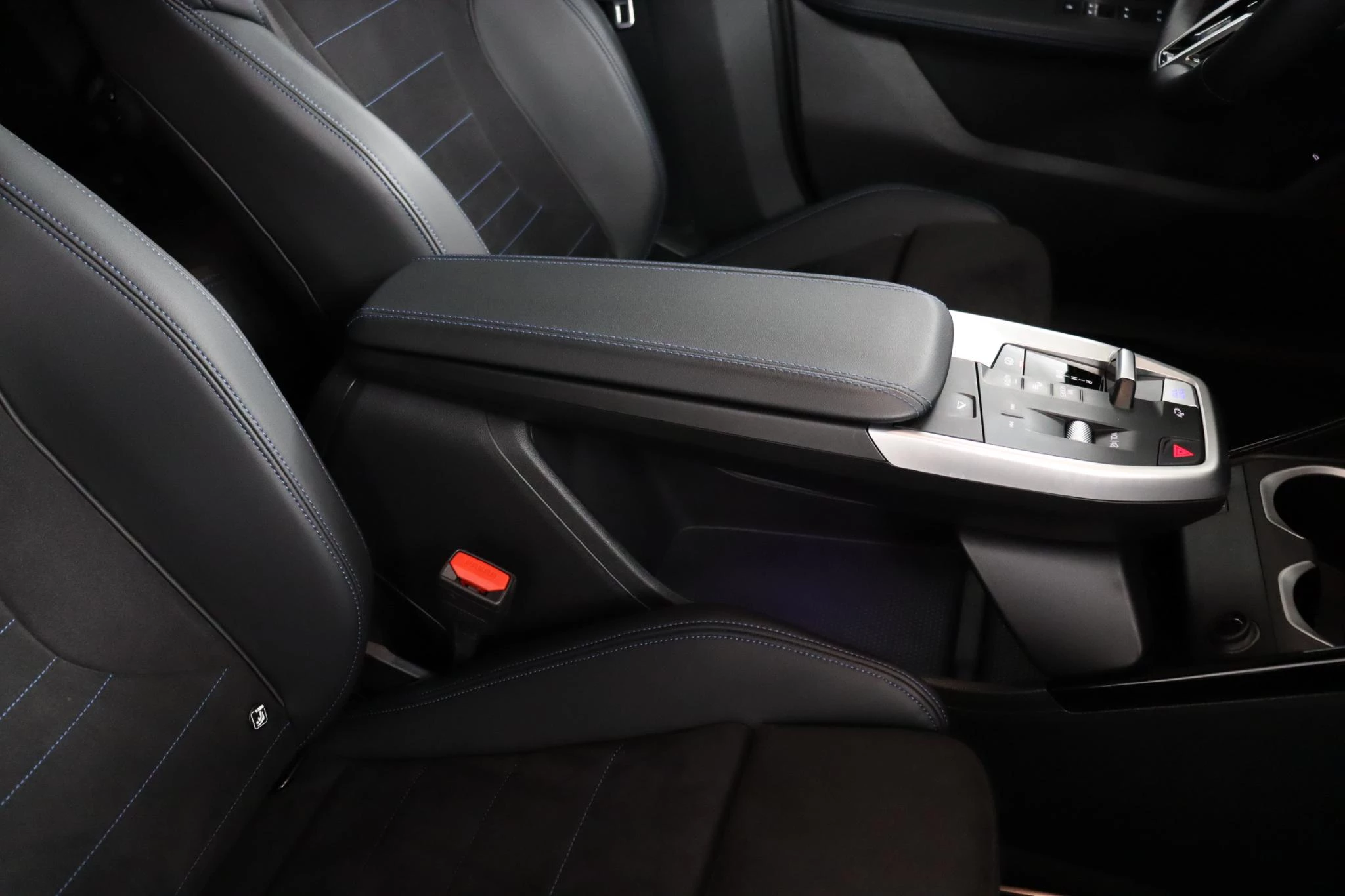 Hoofdafbeelding BMW iX2