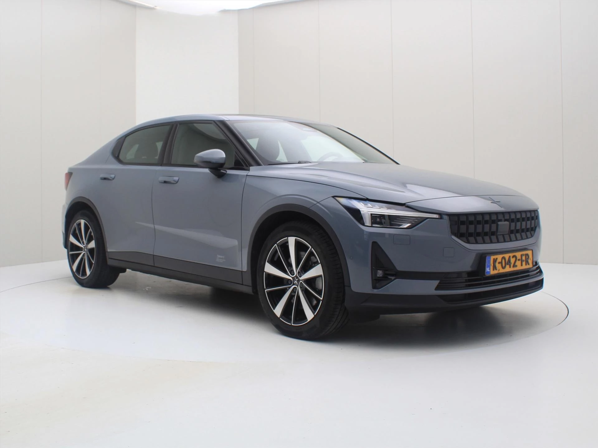 Hoofdafbeelding Polestar 2