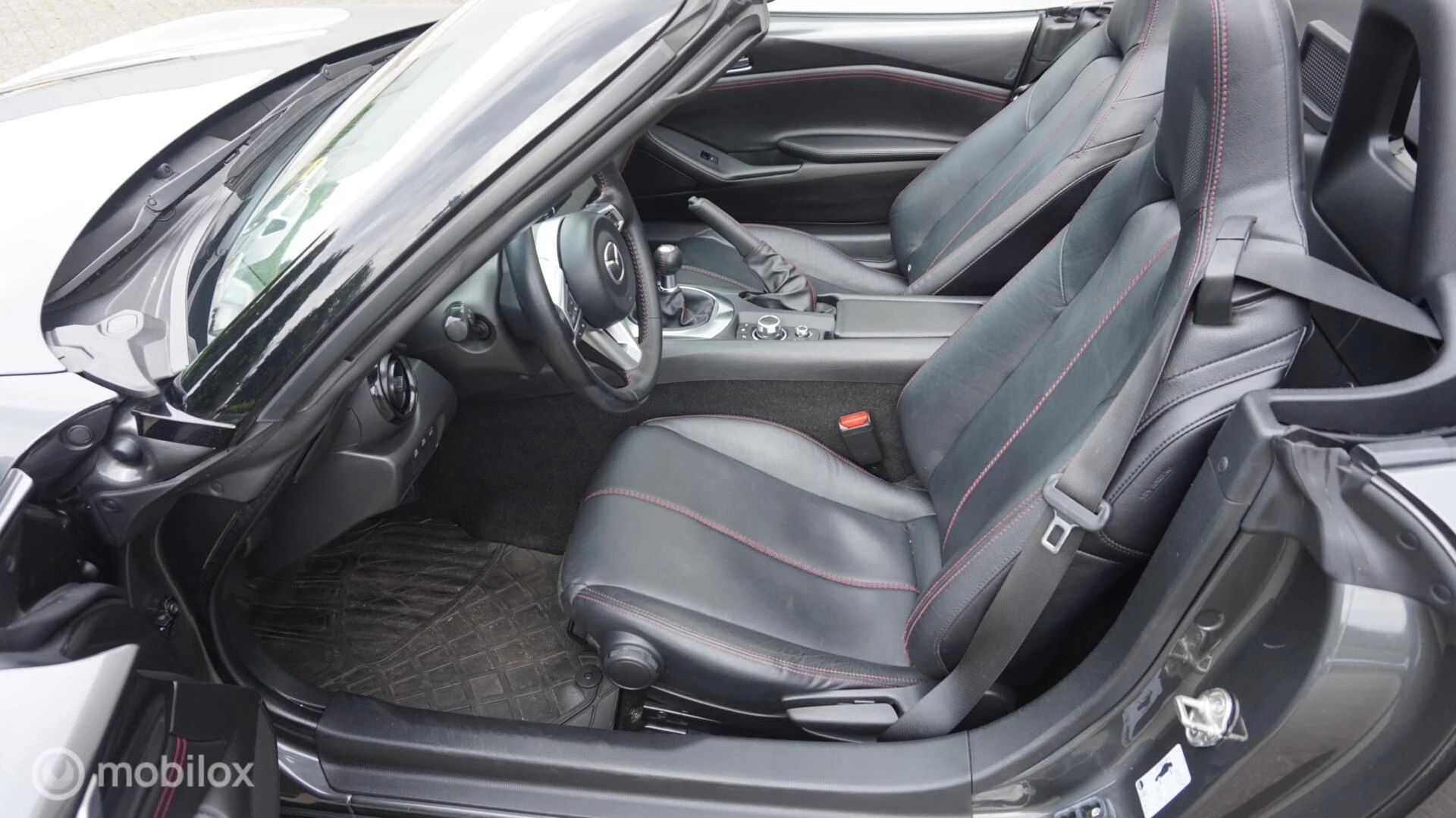 Hoofdafbeelding Mazda MX-5