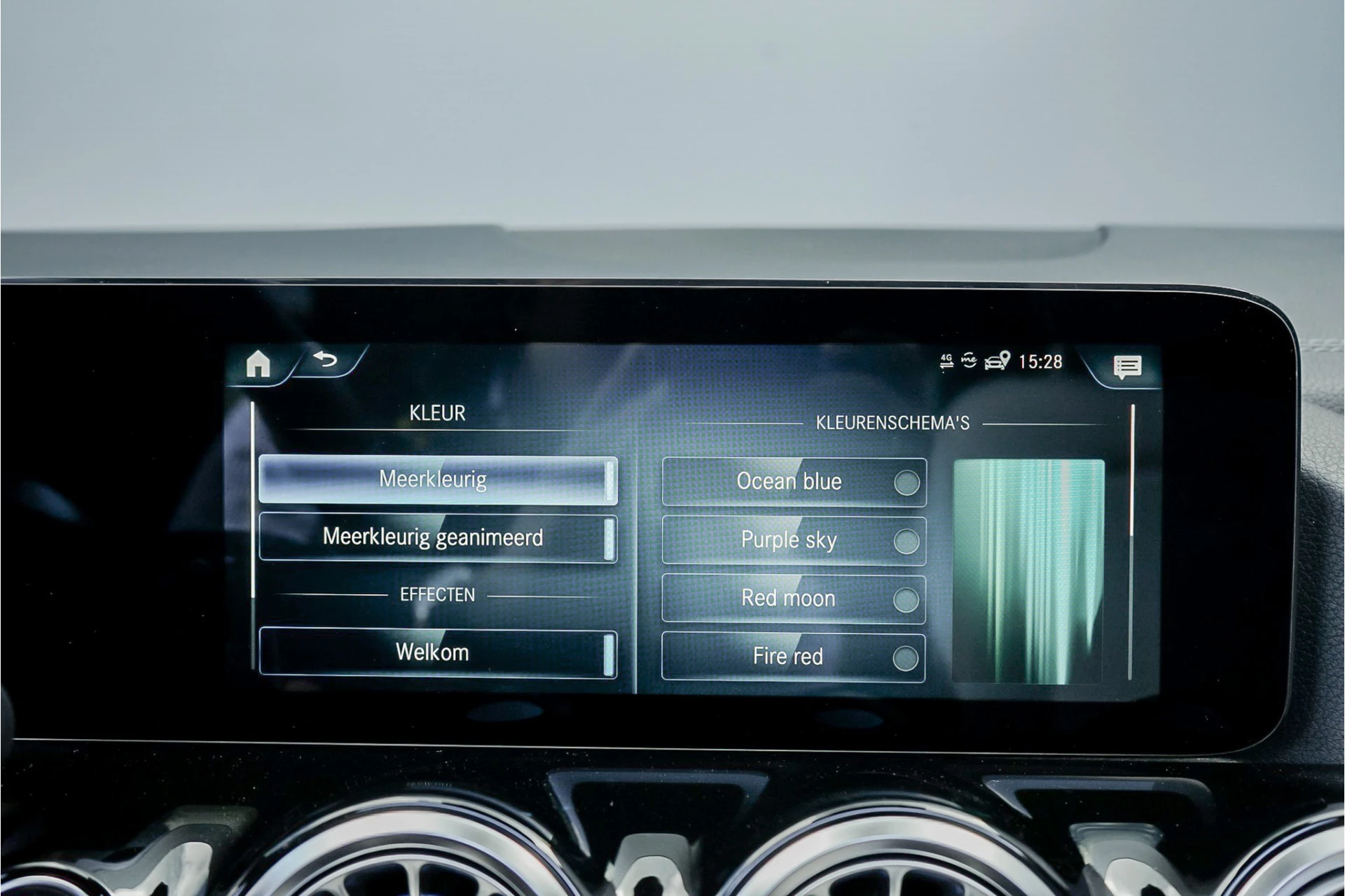 Hoofdafbeelding Mercedes-Benz EQA