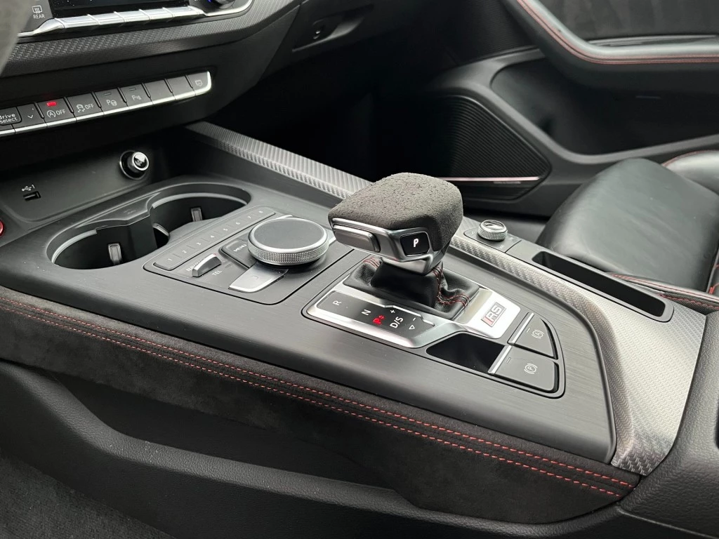 Hoofdafbeelding Audi RS4