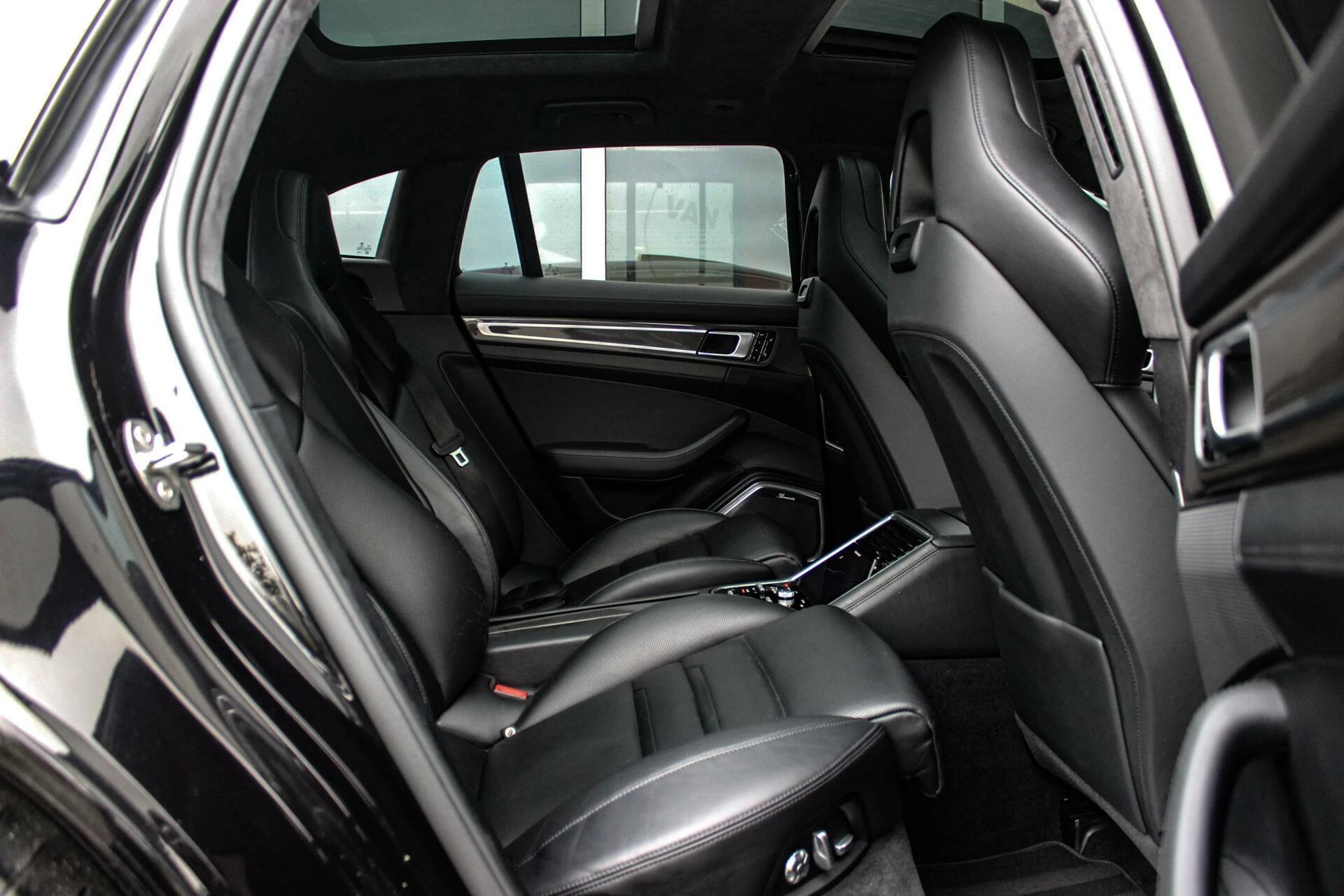 Hoofdafbeelding Porsche Panamera