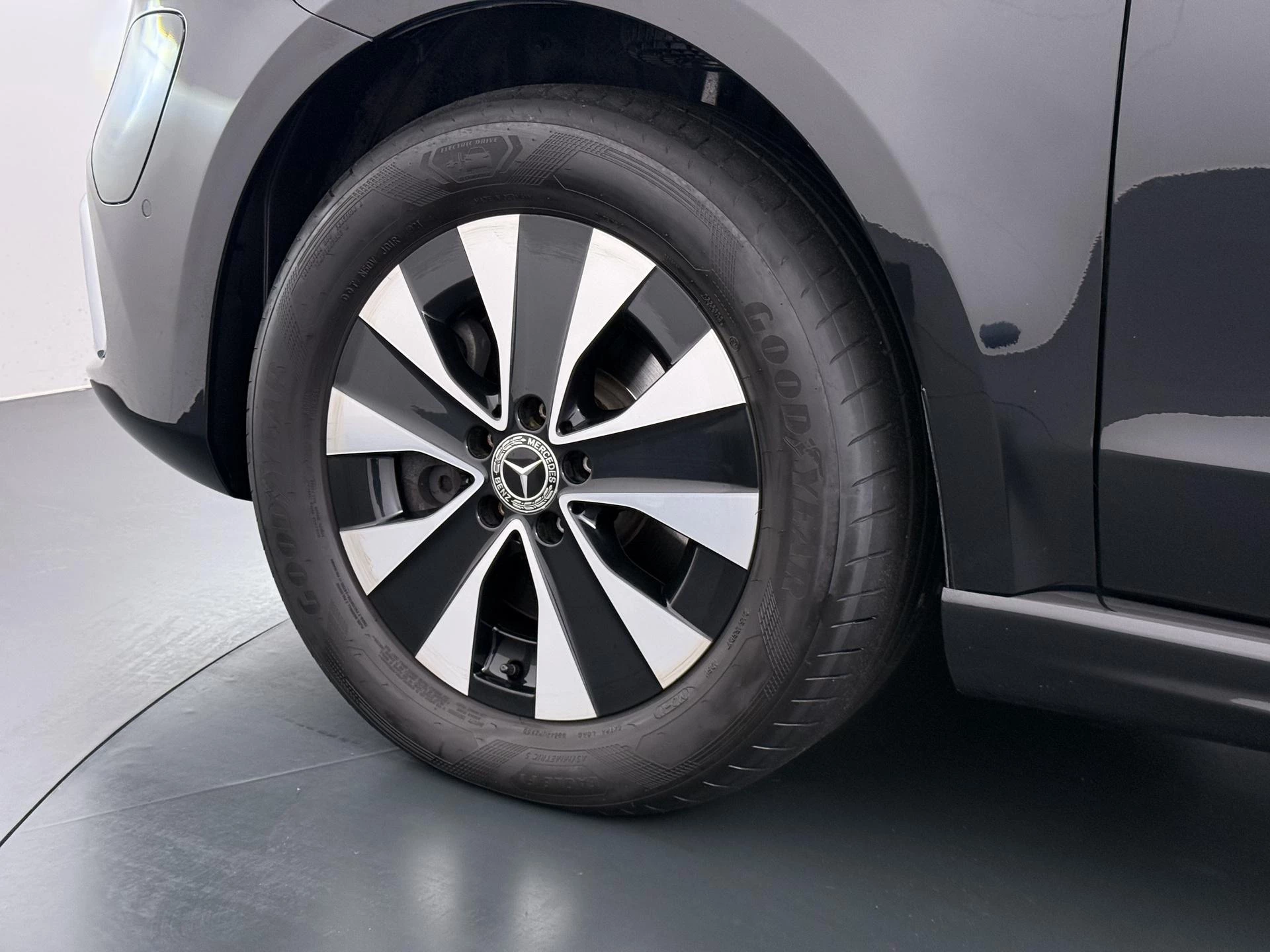 Hoofdafbeelding Mercedes-Benz EQV