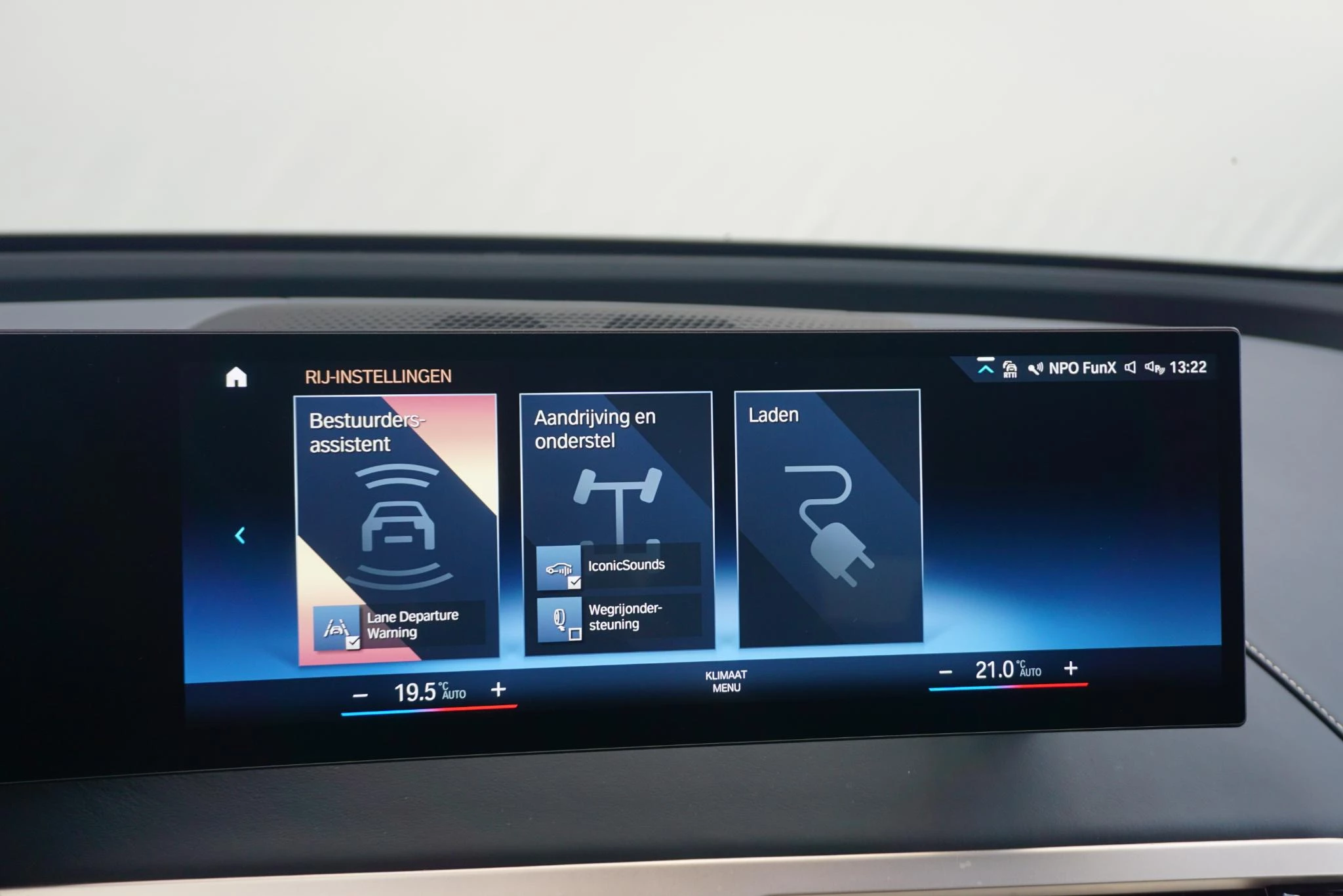 Hoofdafbeelding BMW iX