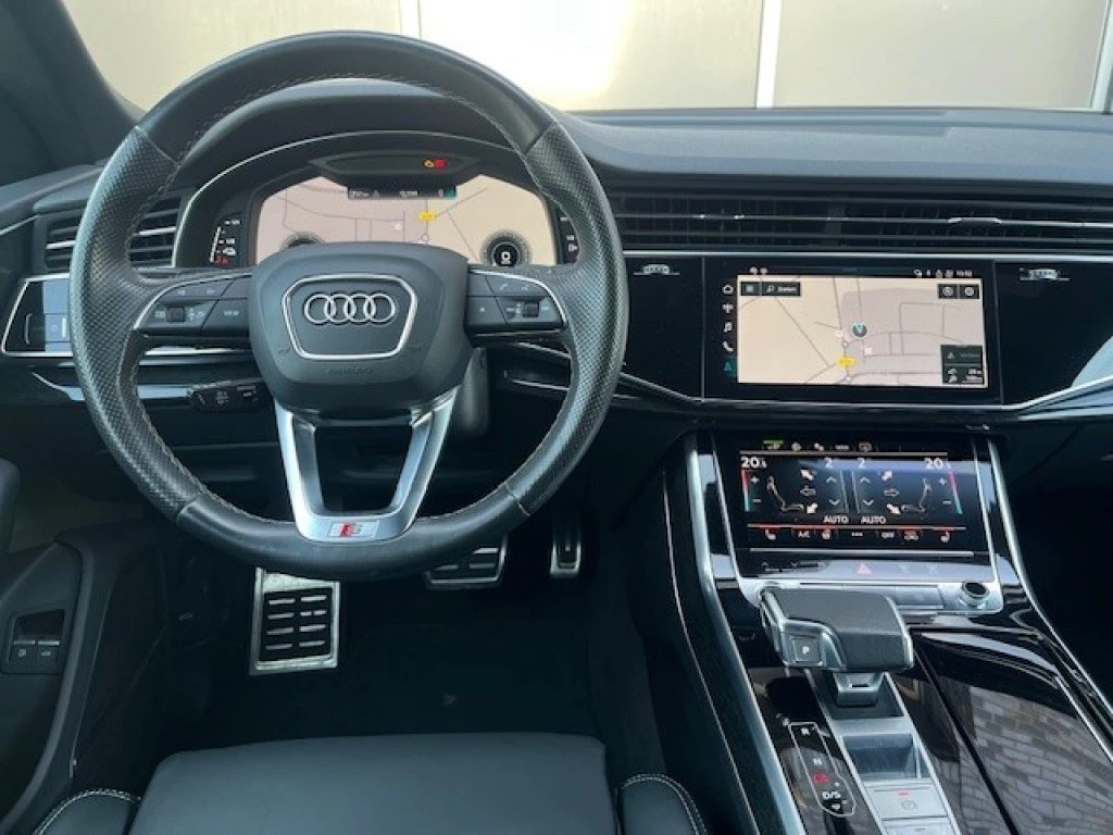 Hoofdafbeelding Audi Q8