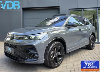 Hoofdafbeelding Volkswagen Tiguan Volkswagen Tiguan 1.5 eTSI R-Line BLACKSTYLE DELFIN PANO 360