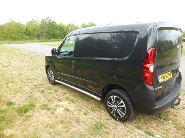 Hoofdafbeelding Opel Combo