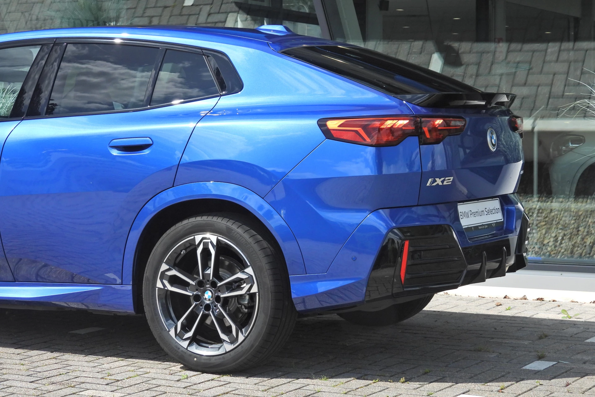 Hoofdafbeelding BMW iX2