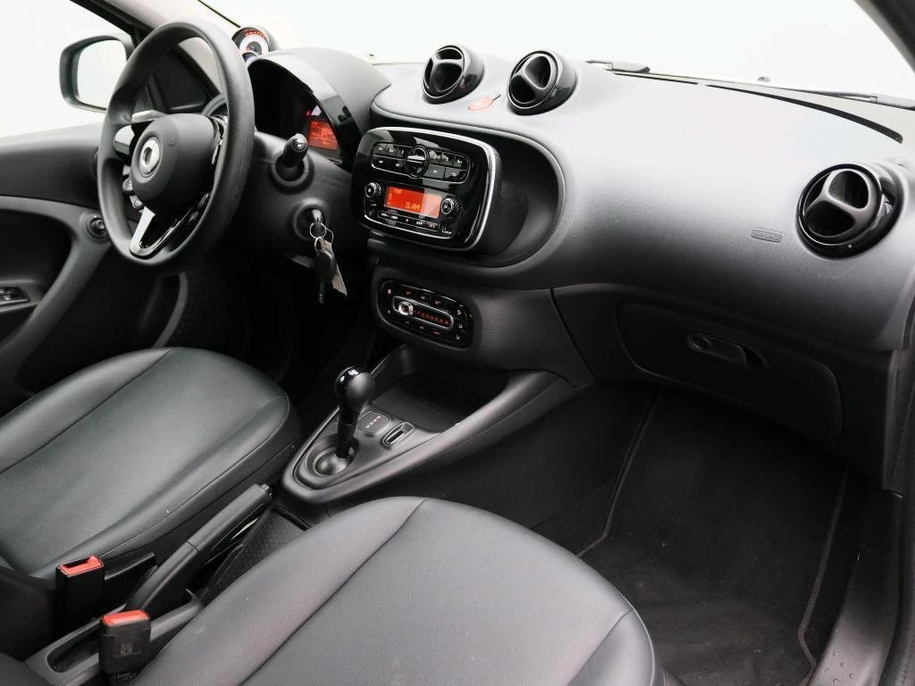Hoofdafbeelding Smart Forfour