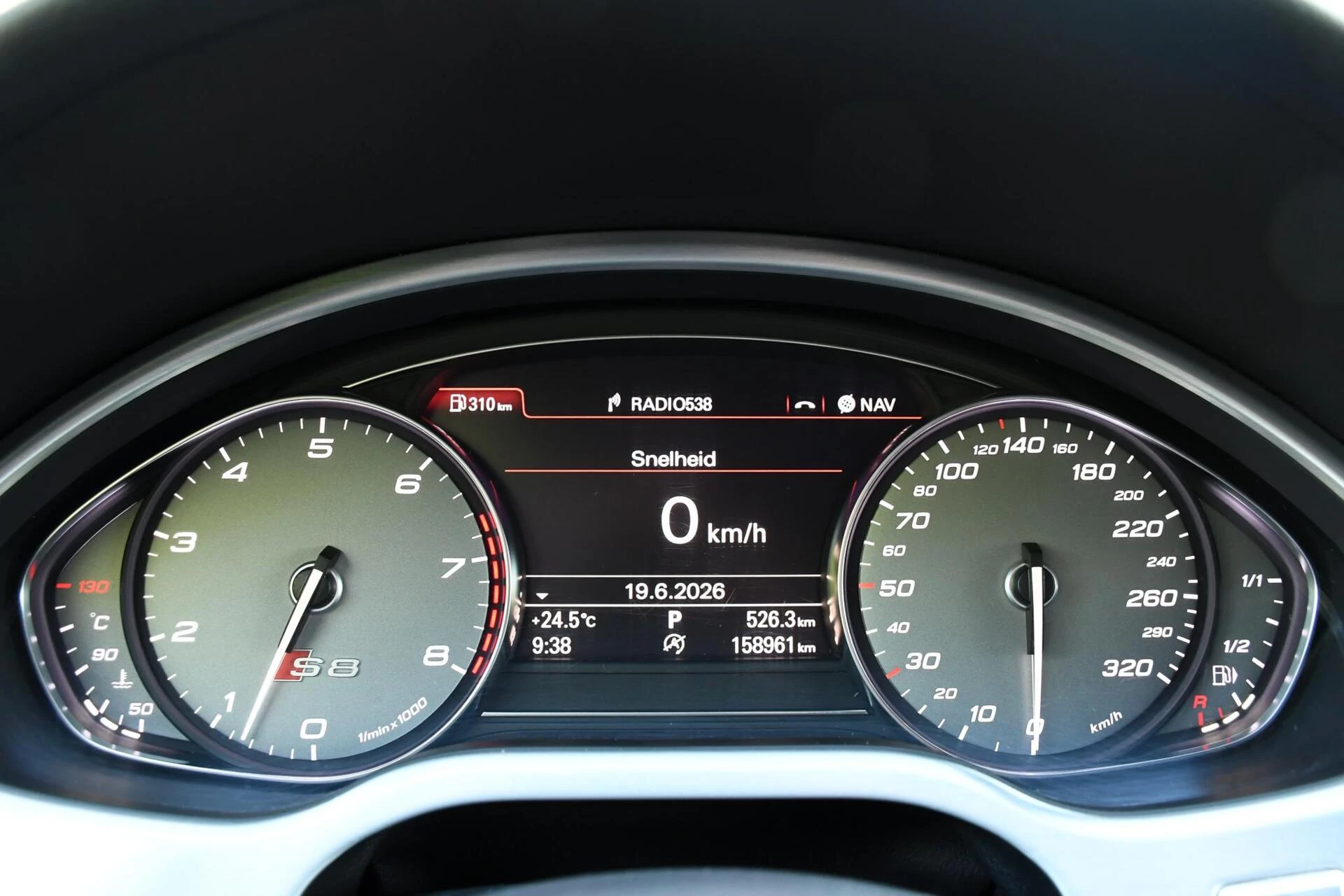 Hoofdafbeelding Audi S8