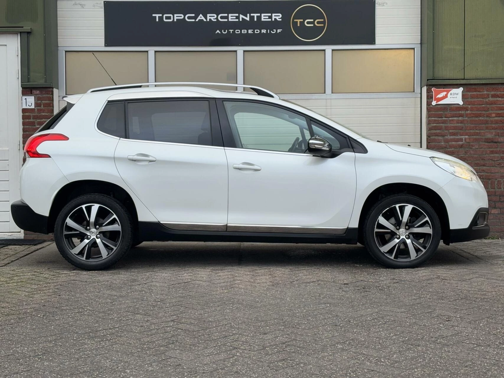 Hoofdafbeelding Peugeot 2008